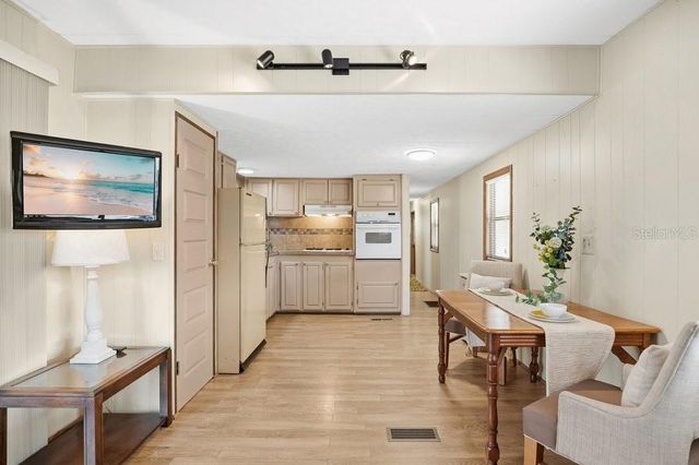 6 FLORENCE BOULEVARD, Debary, FL 32713