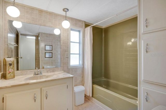 6 FLORENCE BOULEVARD, Debary, FL 32713