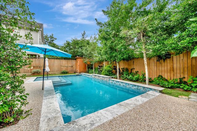 1421 Blair Street, Houston, TX 77008