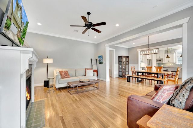 1421 Blair Street, Houston, TX 77008