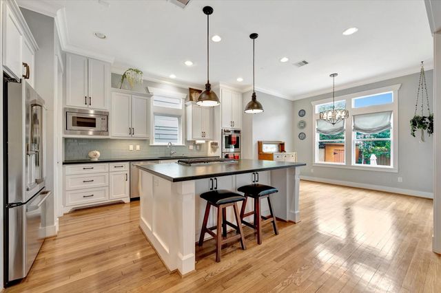 1421 Blair Street, Houston, TX 77008