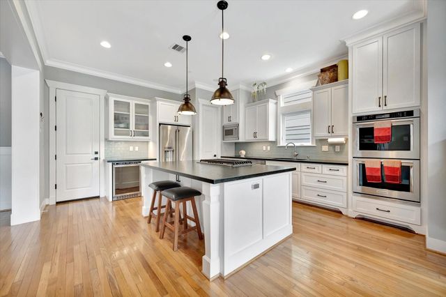 1421 Blair Street, Houston, TX 77008