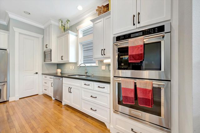 1421 Blair Street, Houston, TX 77008