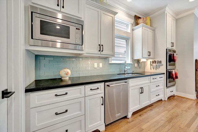 1421 Blair Street, Houston, TX 77008