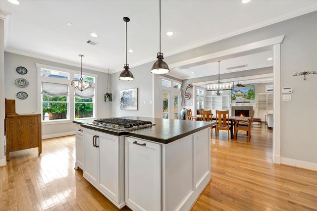 1421 Blair Street, Houston, TX 77008