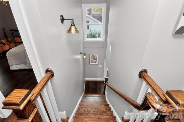 2400 Bay Street, Charlotte, NC 28205