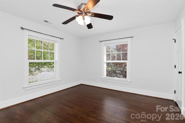 2400 Bay Street, Charlotte, NC 28205