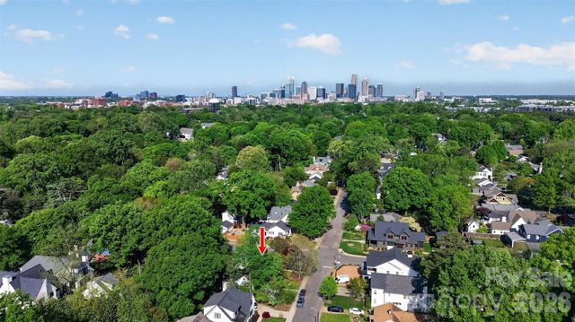 2400 Bay Street, Charlotte, NC 28205