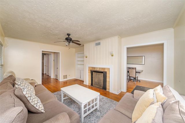 2406 Charleston Street, Houston, TX 77021