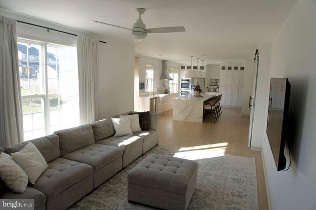 108 WHEELER LN, Frederick, MD 21702