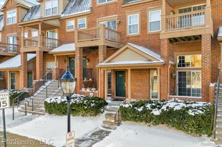 2778 Barclay Way, Ann Arbor, MI 48105