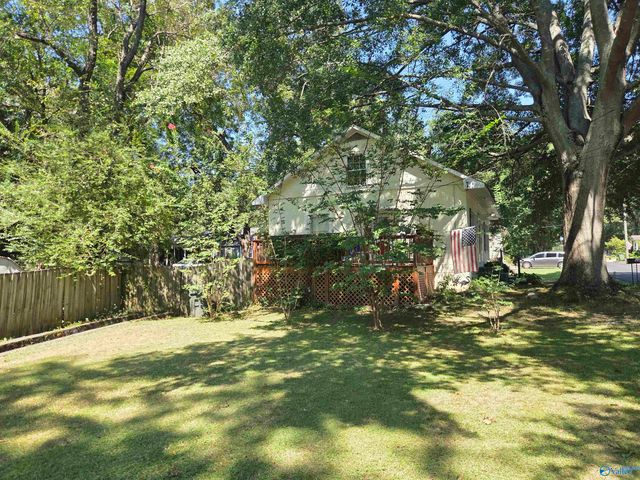 405 Short Street SE, Hartselle, AL 35640
