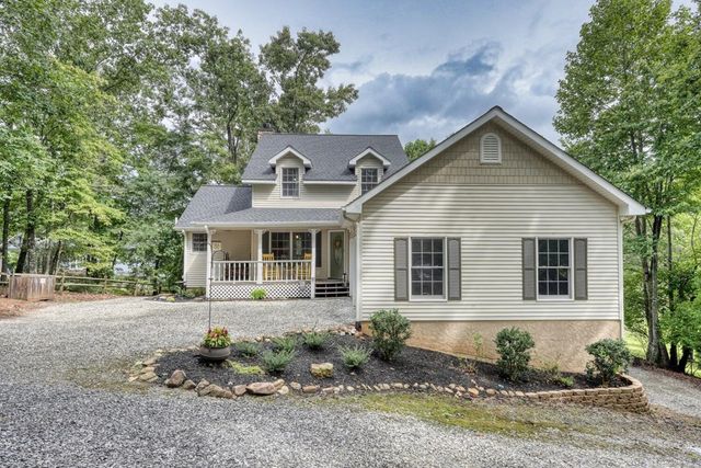 176 Madison Avenue, Blairsville, GA 30512