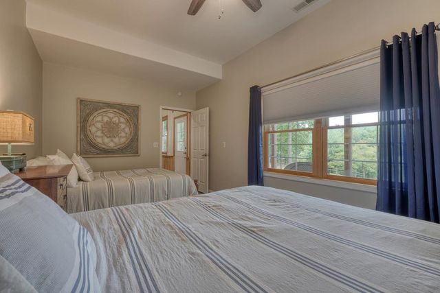 176 Madison Avenue, Blairsville, GA 30512