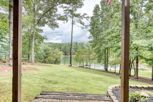 176 Madison Avenue, Blairsville, GA 30512