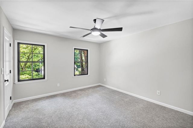 140 N Bluff, Alpharetta, GA 30004