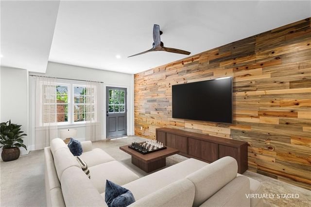 140 N Bluff, Alpharetta, GA 30004