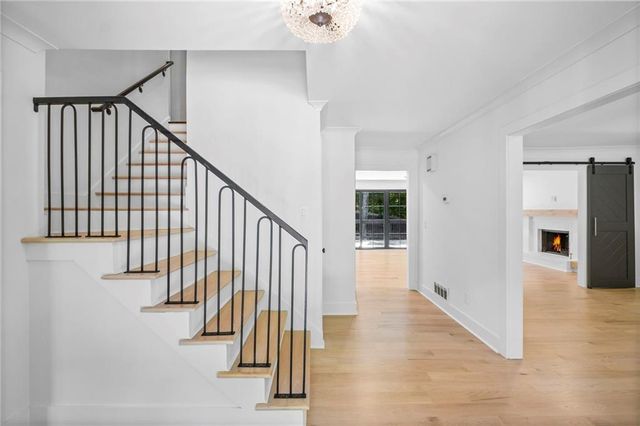 140 N Bluff, Alpharetta, GA 30004