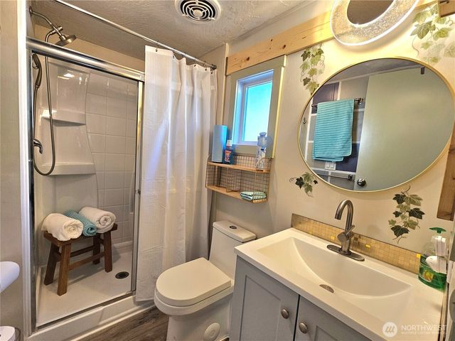 14 Bridge View Road, Tonasket, WA 98855