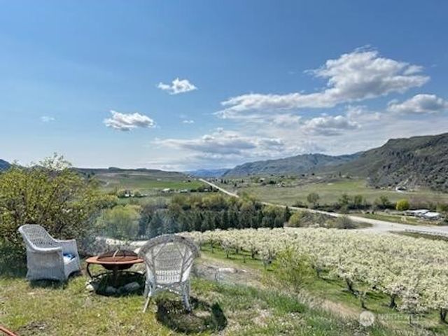 14 Bridge View Road, Tonasket, WA 98855