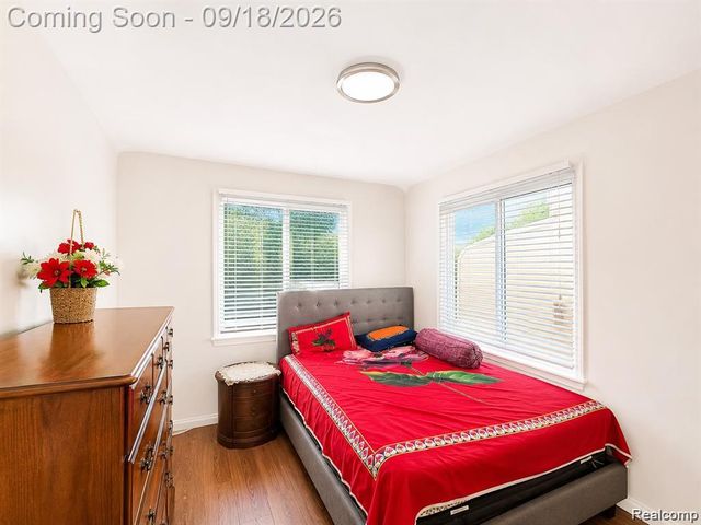 3875 Sobieski Street, Detroit, MI 48212