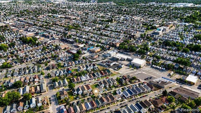 3875 Sobieski Street, Detroit, MI 48212