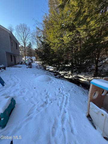 79 Michigan Lane, Fort Ann, NY 12827