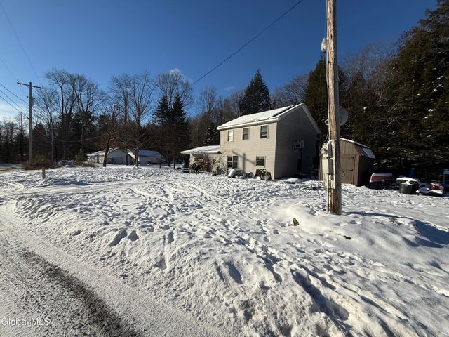 79 Michigan Lane, Fort Ann, NY 12827