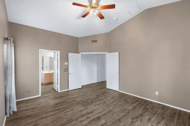 3926 E Potter Drive, Phoenix, AZ 85050
