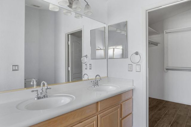 3926 E Potter Drive, Phoenix, AZ 85050