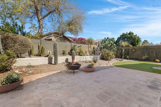 3926 E Potter Drive, Phoenix, AZ 85050