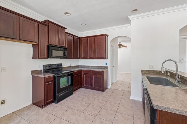 915 WINDTON OAK DRIVE, Ruskin, FL 33570