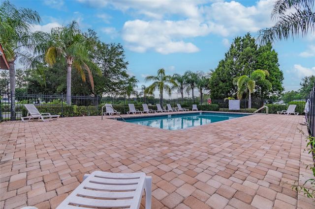 915 WINDTON OAK DRIVE, Ruskin, FL 33570