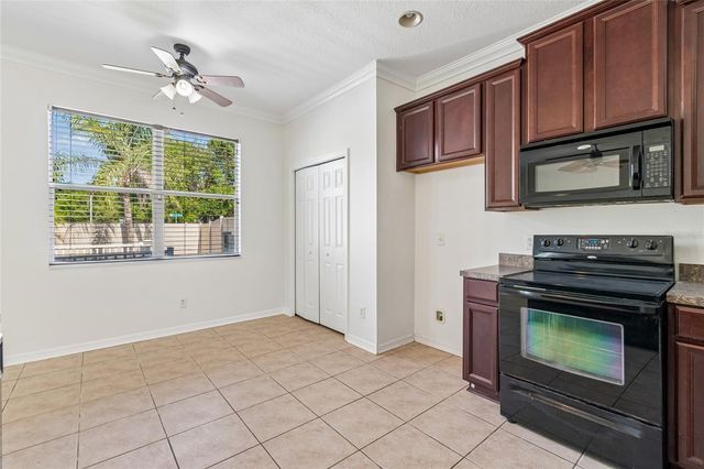 915 WINDTON OAK DRIVE, Ruskin, FL 33570