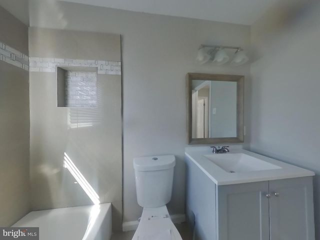 7700 MANE LN, District Heights, MD 20747