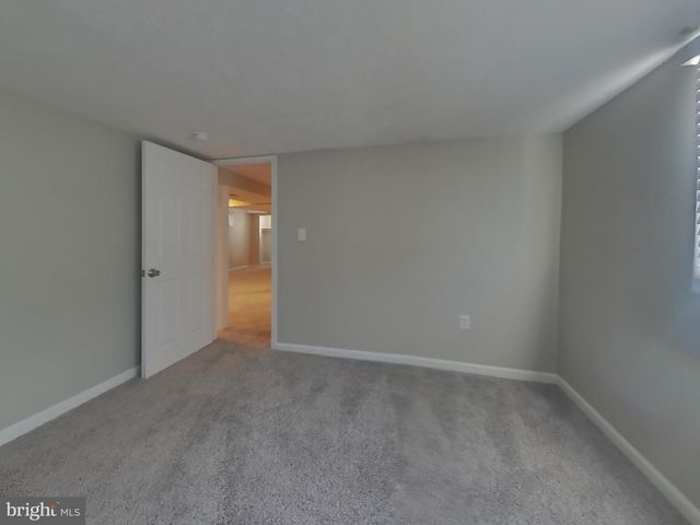 7700 MANE LN, District Heights, MD 20747