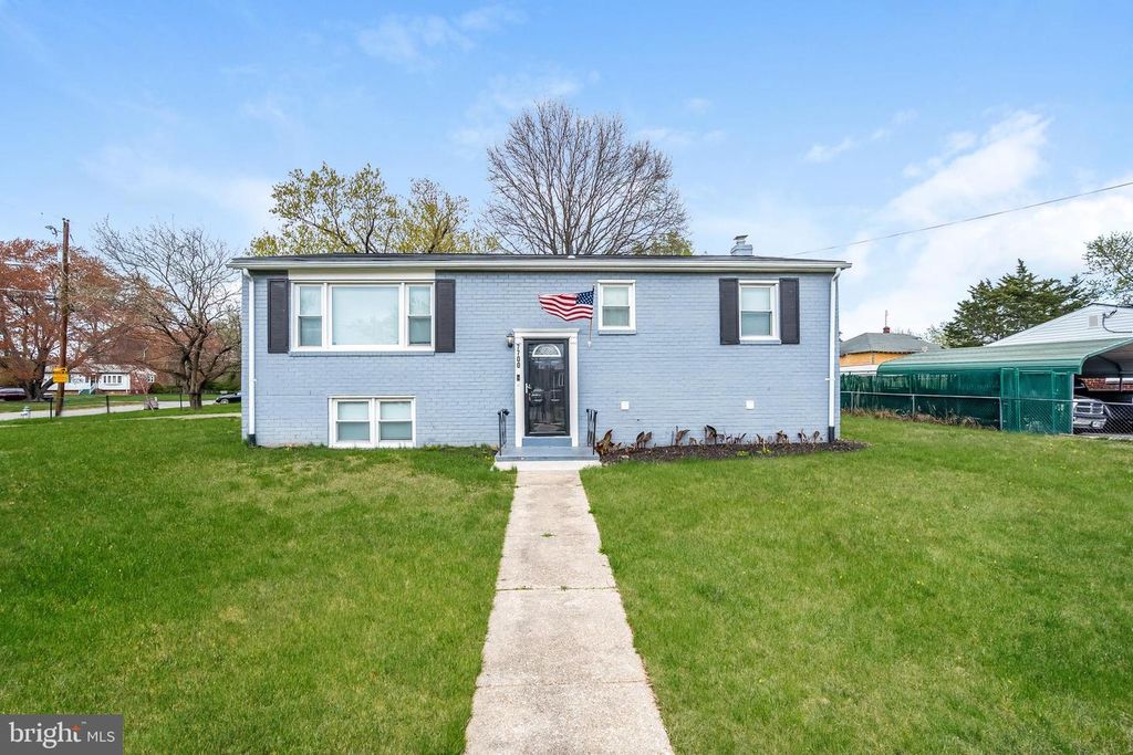 7700 MANE LN, District Heights, MD 20747