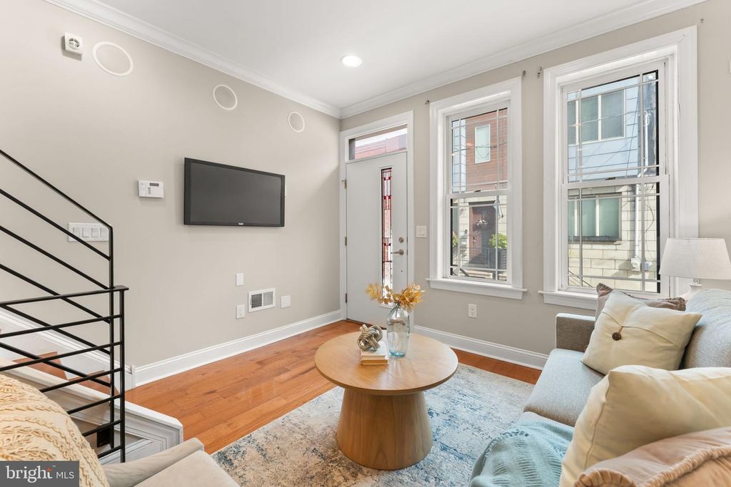 2226 CROSS ST, PHILADELPHIA, PA 19146 — photo 4