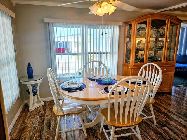 3406 SHINGLE OAK TERRACE, Sarasota, FL 34237