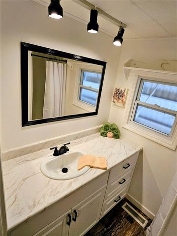 3406 SHINGLE OAK TERRACE, Sarasota, FL 34237