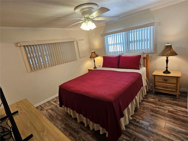 3406 SHINGLE OAK TERRACE, Sarasota, FL 34237