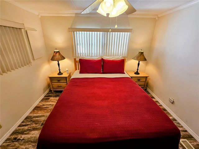 3406 SHINGLE OAK TERRACE, Sarasota, FL 34237