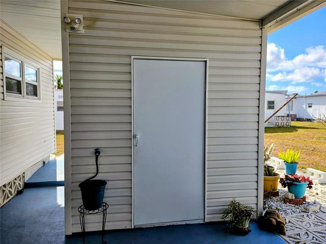 3406 SHINGLE OAK TERRACE, Sarasota, FL 34237