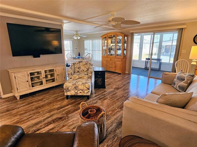 3406 SHINGLE OAK TERRACE, Sarasota, FL 34237