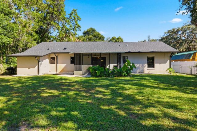 807 N HOLLYWOOD CIRCLE, Crystal River, FL 34429