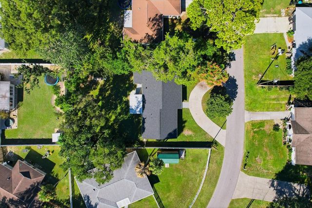 807 N HOLLYWOOD CIRCLE, Crystal River, FL 34429