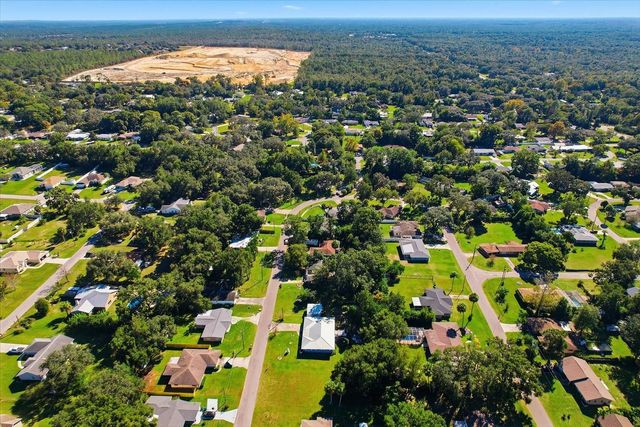 807 N HOLLYWOOD CIRCLE, Crystal River, FL 34429