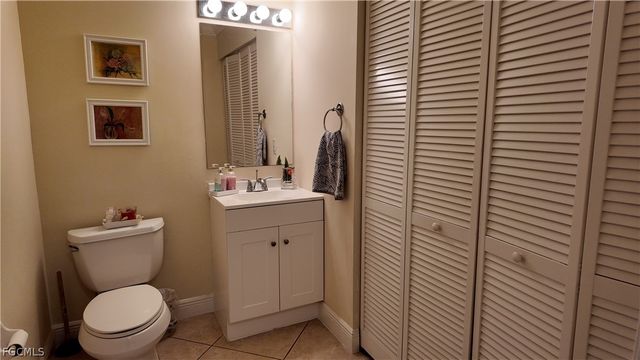 3829 Schoolhouse RD E 3, Fort Myers, FL 33916