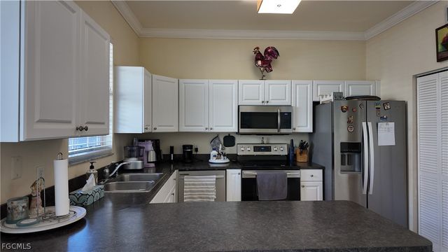 3829 Schoolhouse RD E 3, Fort Myers, FL 33916