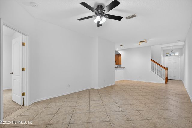 3698 AMERICAN HOLLY Road, Jacksonville, FL 32226